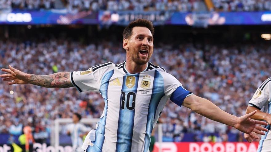 Messi hace historia en una noche legendaria