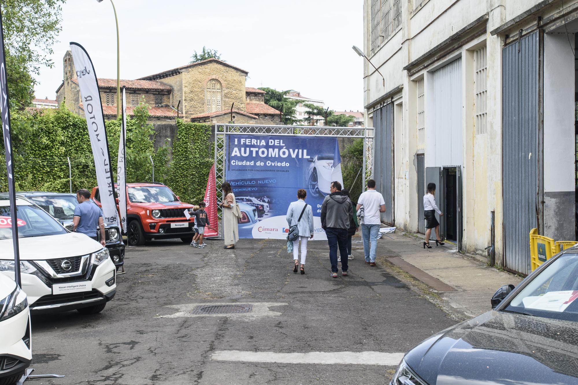 EN IMÁGENES: Así fue la Feria del Automóvil de la Vega en Oviedo