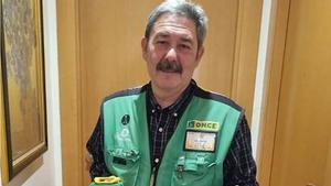 Vicente José Barberá, el vendedor de la ONCE que ha entregado el premio grande del Sorteo del Día del Padre.