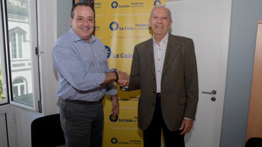 La Fundación La Caja de Canarias concede 6.000 euros al Museo Canario para adquirir obras de autores canarios