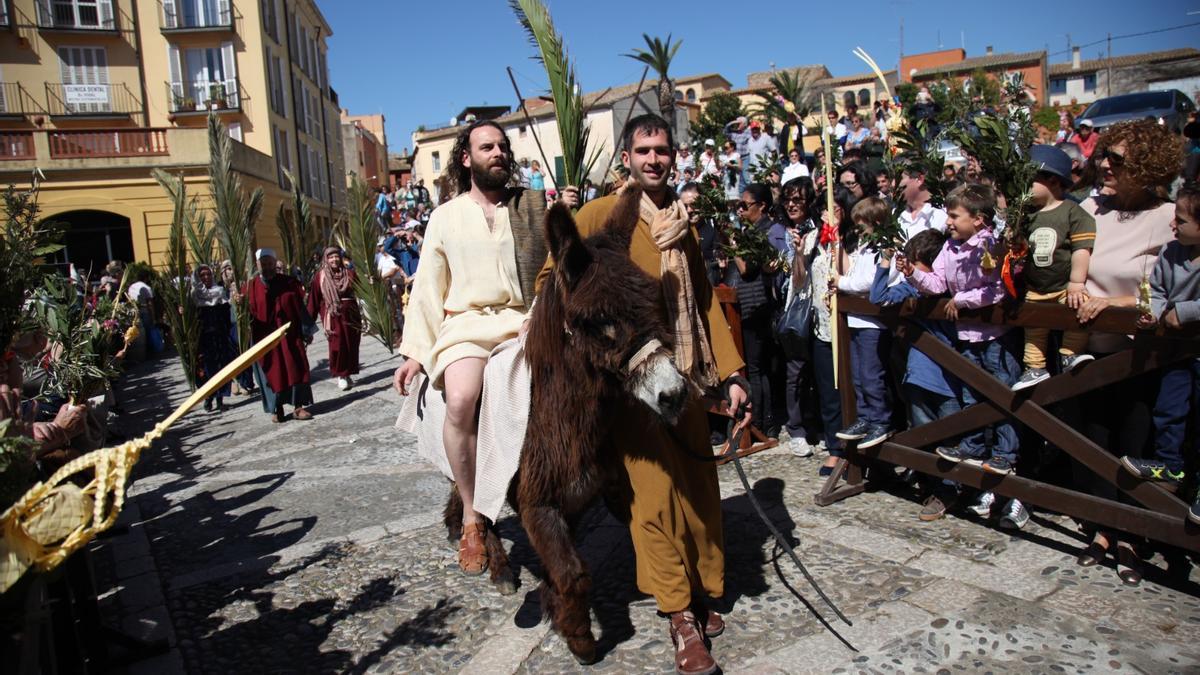 Imatge de la benedicció dels rams i l’entrada triumfal de Jesús a la plaça de la Basílica l&#039;any 2017