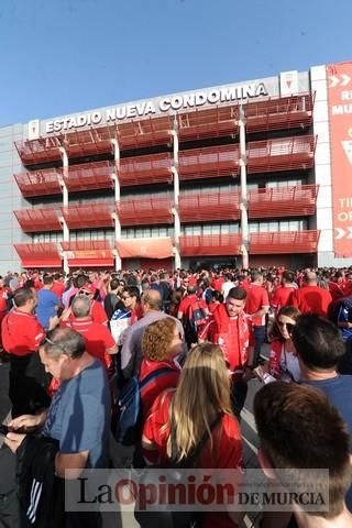 Tensión en la puerta de Nueva Condomina