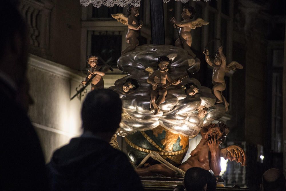 Emoción y fe con el Caballero Cubierto en Orihuela