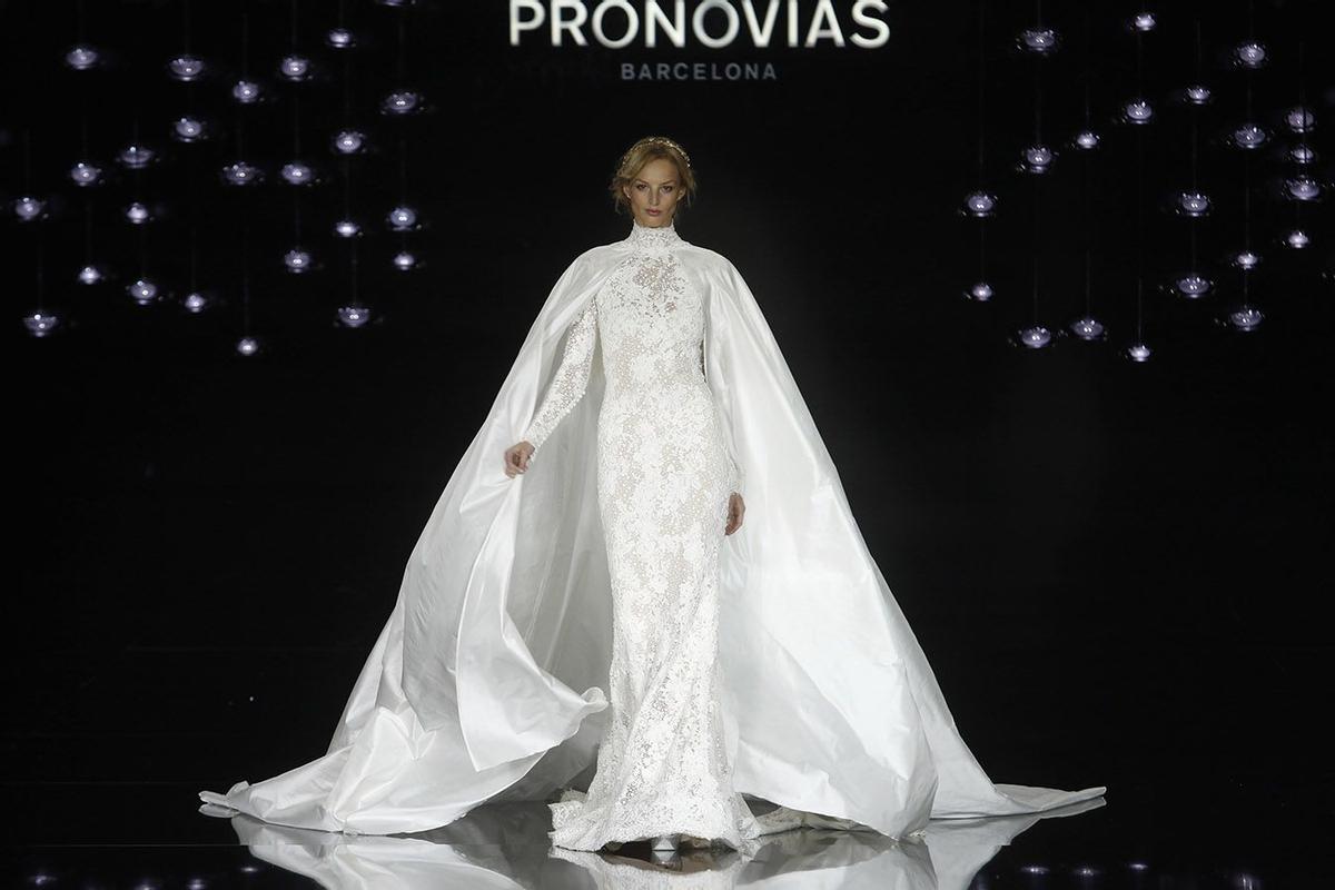 El desfile de Pronovias 2016