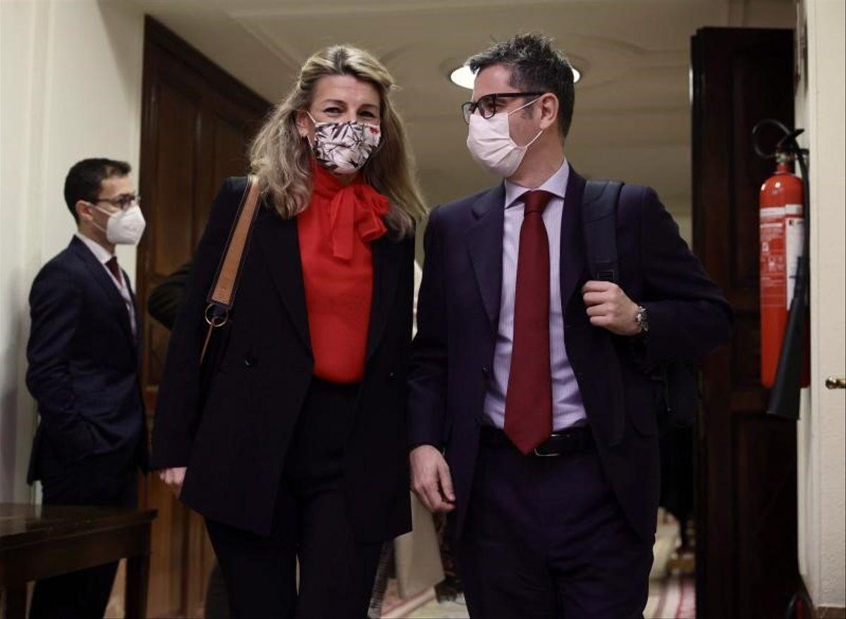 Yolanda Díaz y Félix Bolaños, en el Congreso.