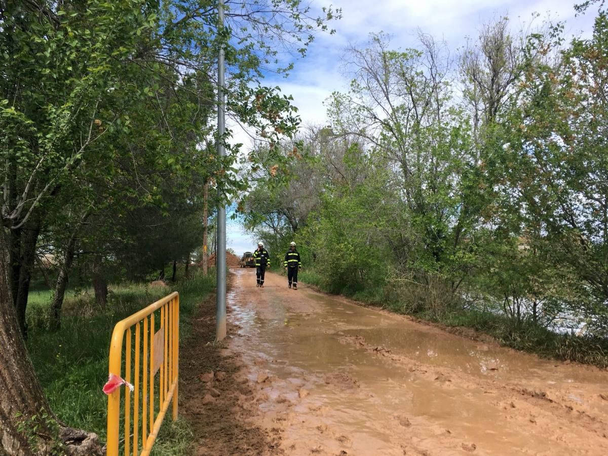 Impresionantes imágenes de la crecida del rio en Gelsa, Pinta y Quinto de Ebro