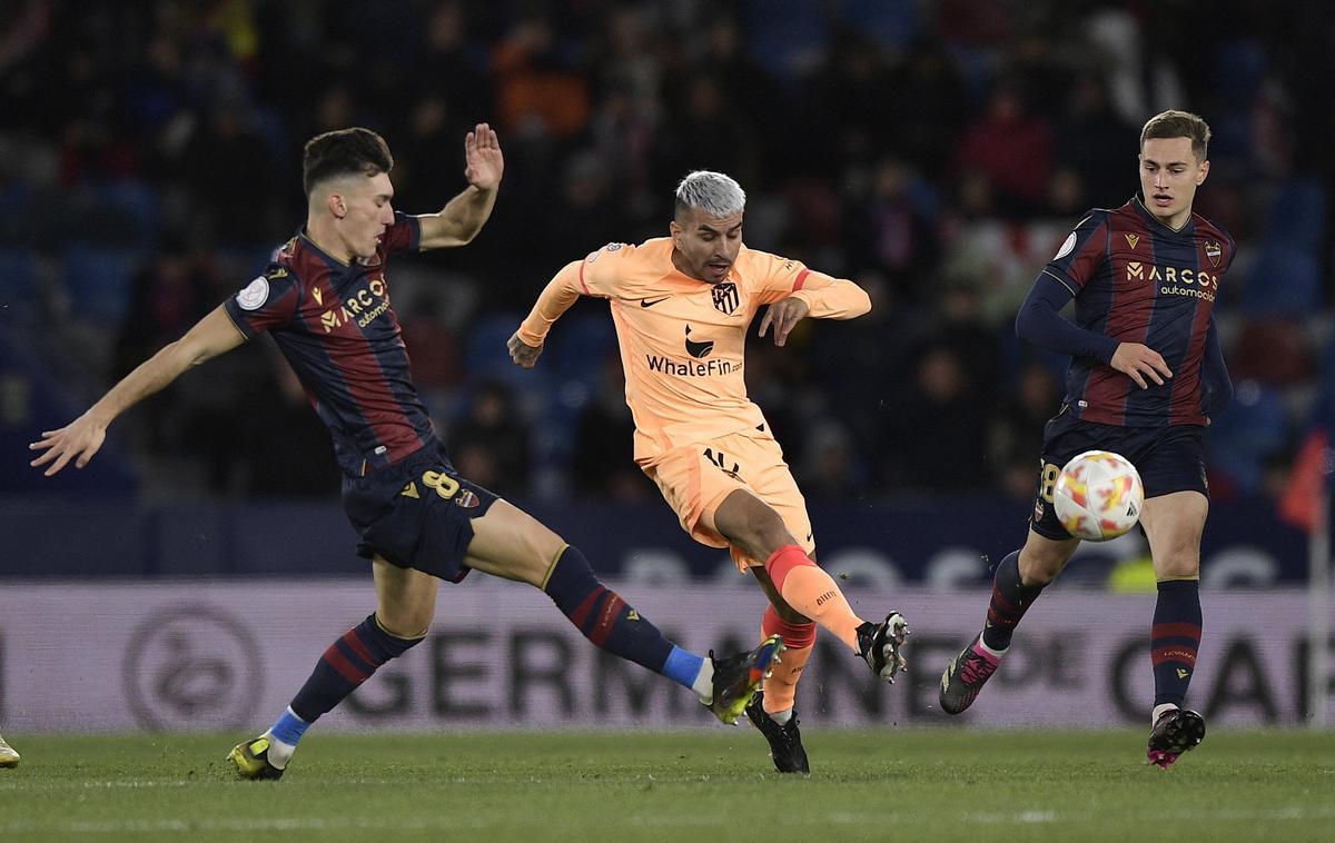 Soccer - Copa del Rey - Levante v Atletico Madrid