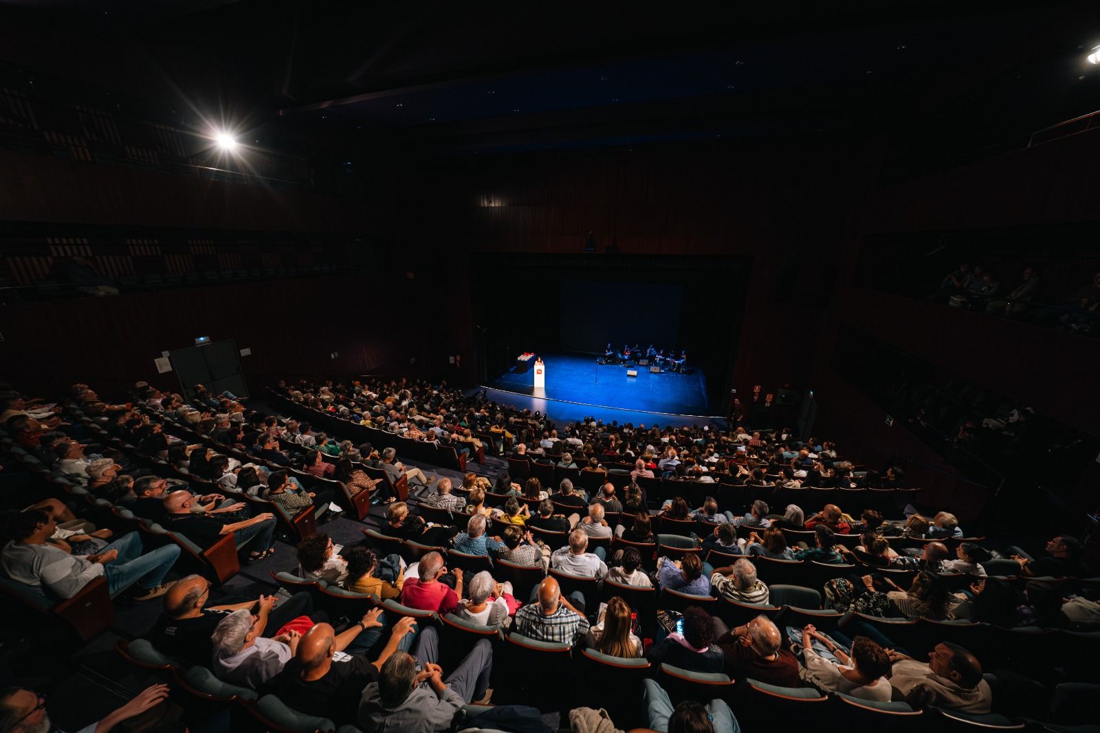 Así fue la gala de los premios Ovidi celebrada en el Gran Teatre de Xàtiva