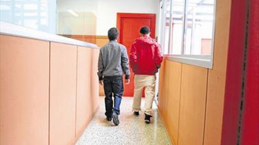 Trece menores condenados por pegar a sus padres en Castellón