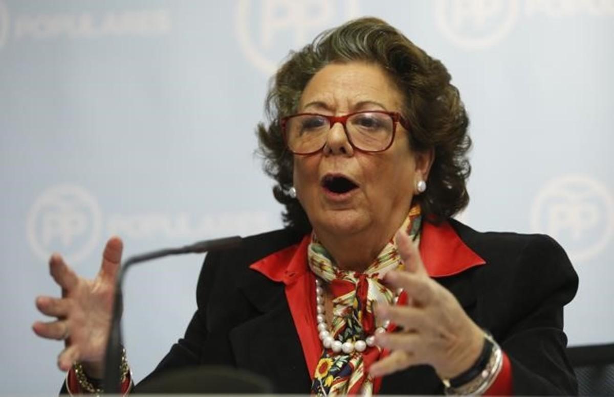 Rita Barbera ex alcalde de valencia en la rueda de prensa de hoy