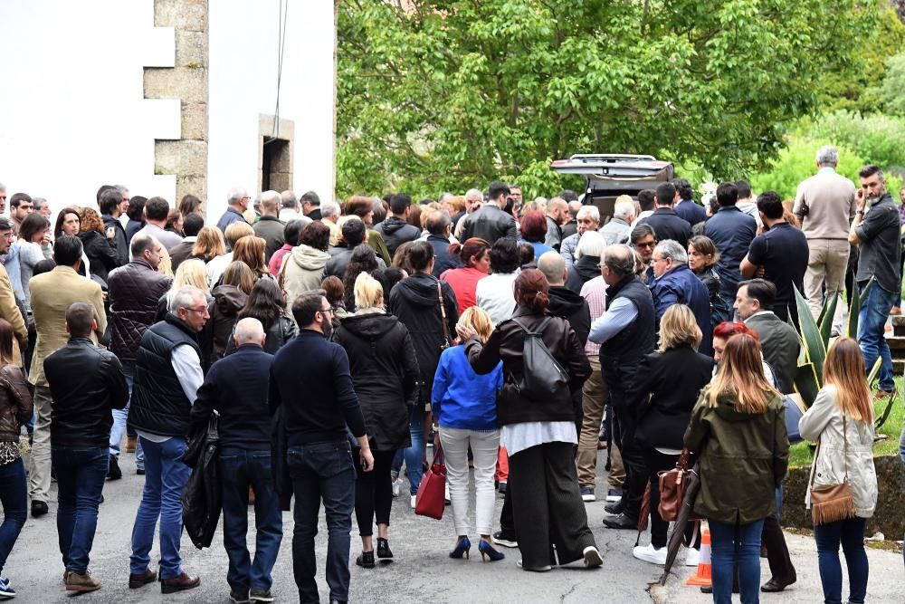 Entierro y funeral del niño hallado muerto en Oza