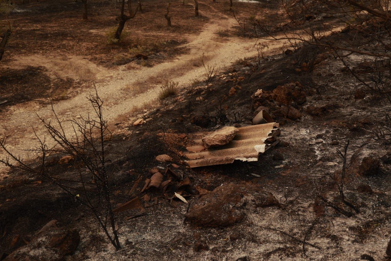 El incendio de Bejís, en imágenes