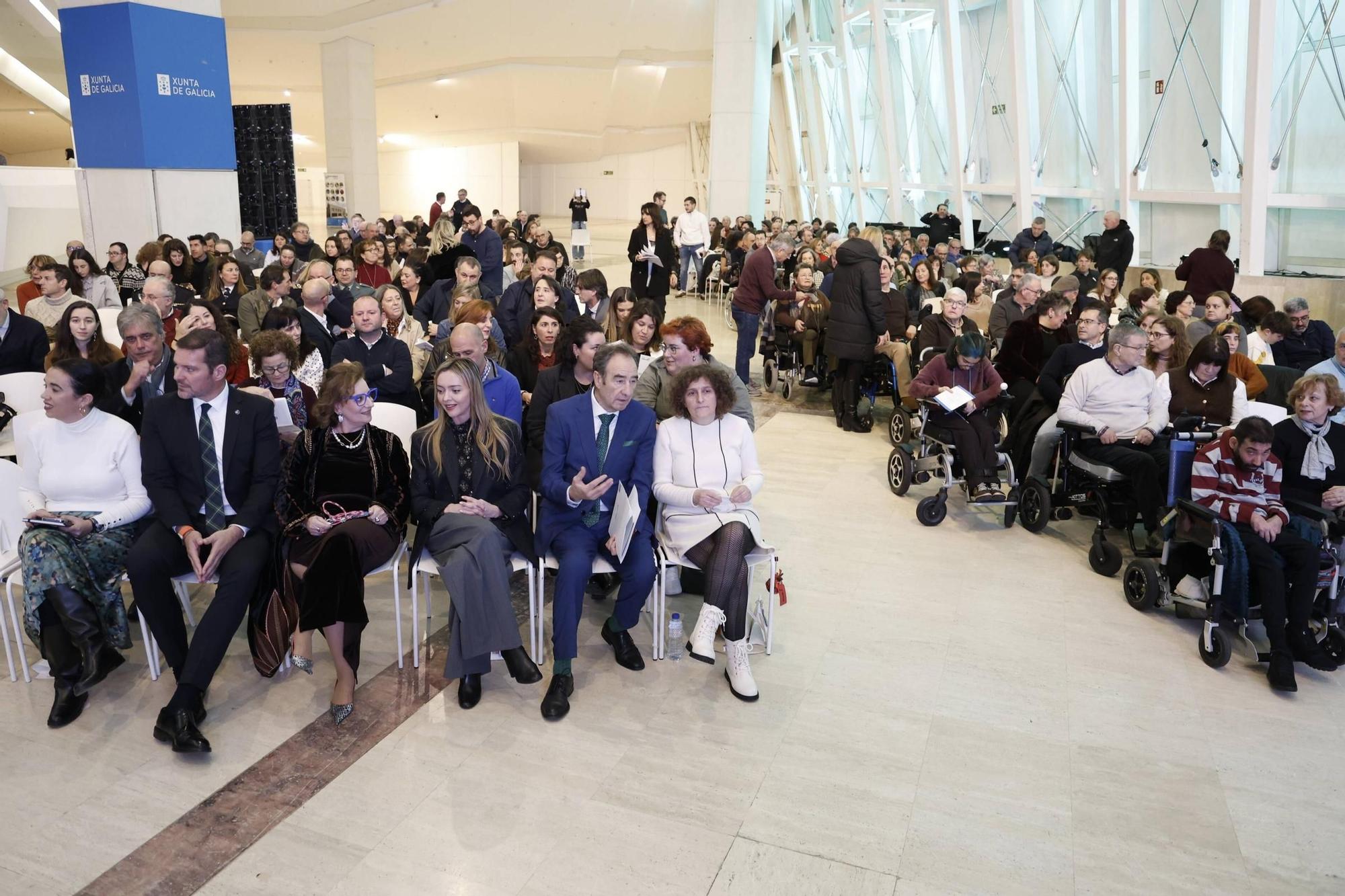 Catrocentas familias celebran os 25 anos de Dano Cerebral Santiago