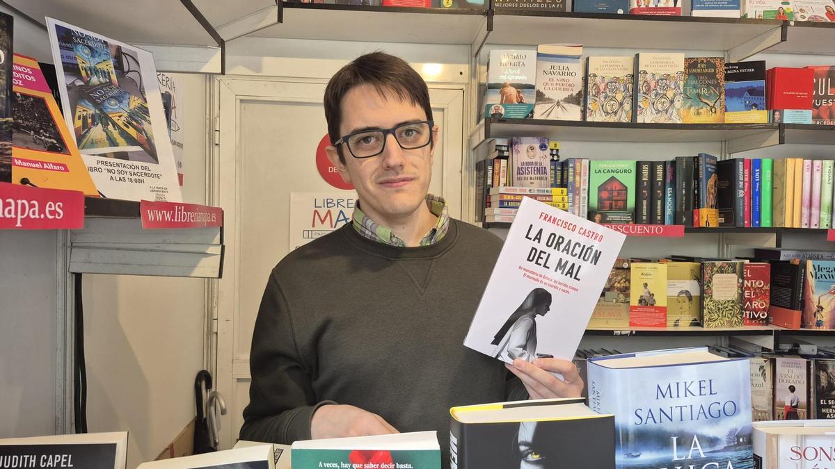 Álvaro Resina, de la librería Mapa.
