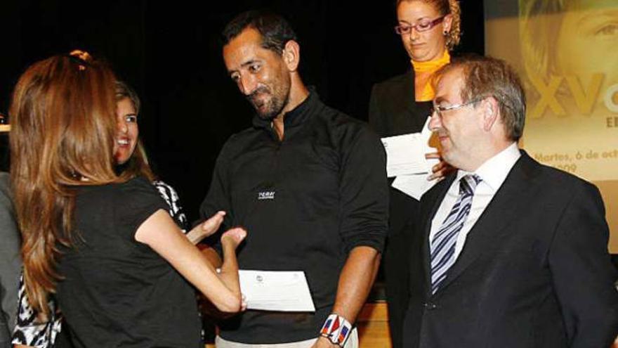 Luis Rosado, a la derecha, junto a Pedro Cavadas, en un acto celebrado en Alicante.