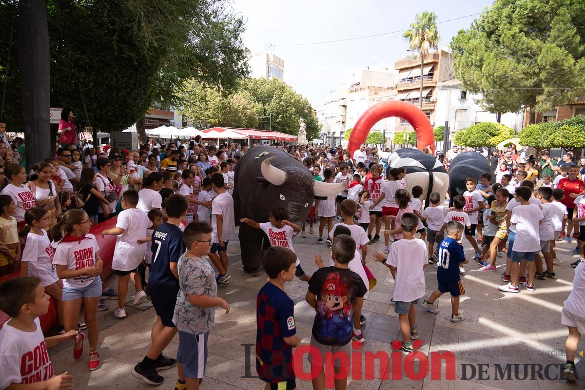 Chupinazo y encierro chico en Calasparra