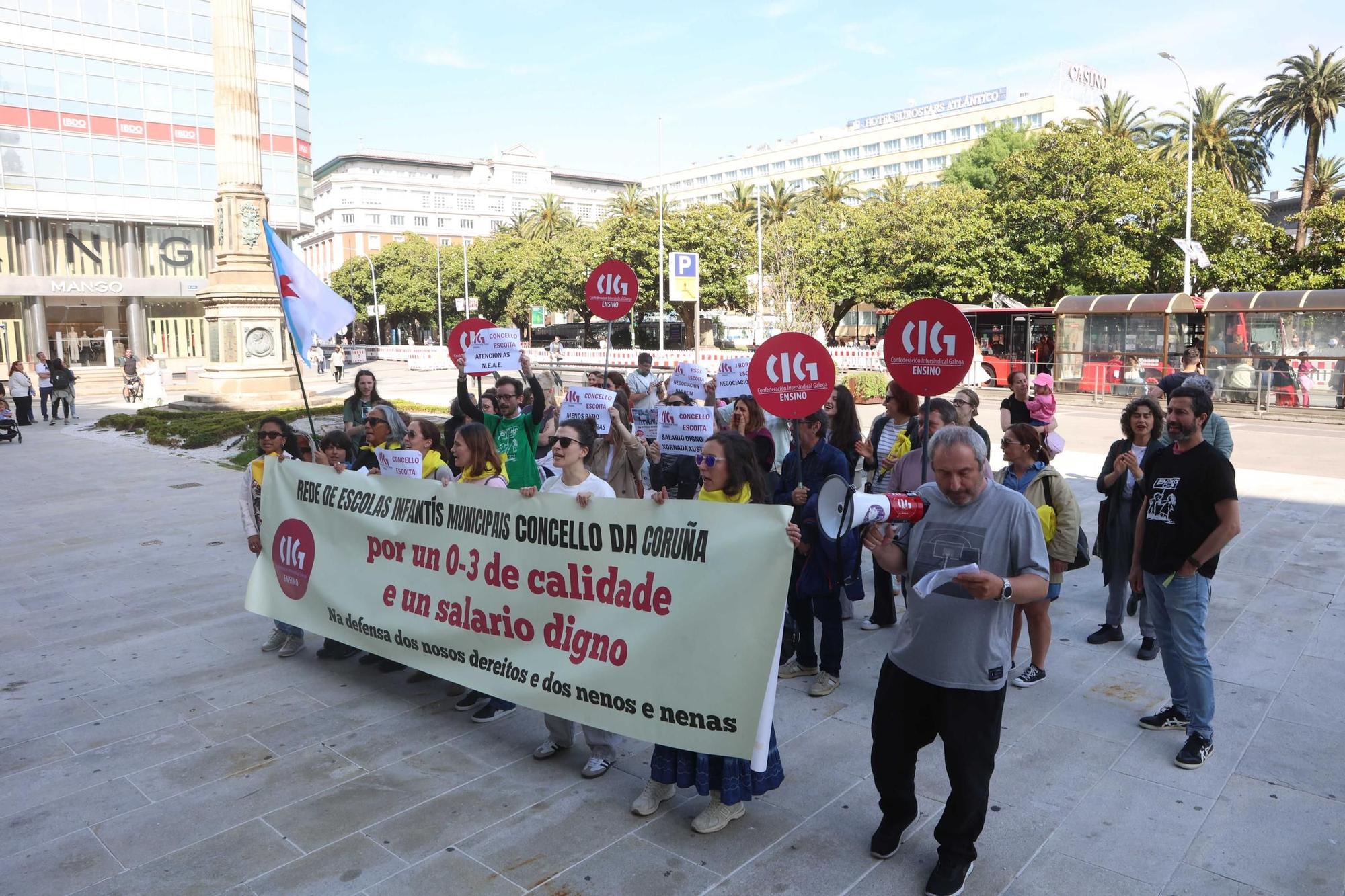 Nueva protesta de la plantilla de las escuelas infantiles municipales de A Coruña