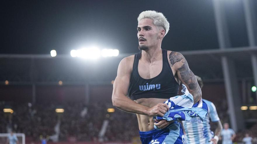 Chupe entra en la historia de Segunda División con un registro goleador inédito en 57 años