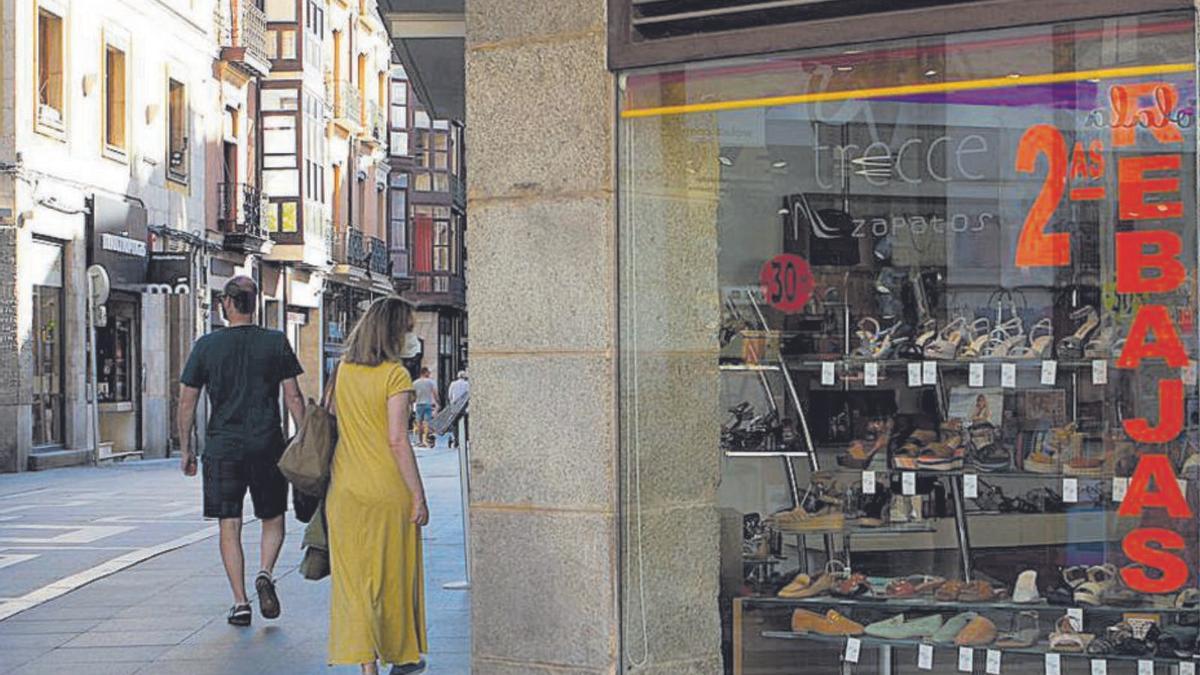 Escaparate de un comercio de Zamora. | Ana Burrieza