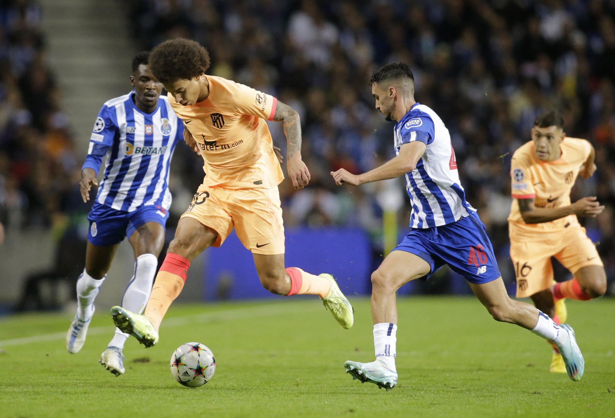 Champions League - Group B - FC Porto v Atletico Madrid