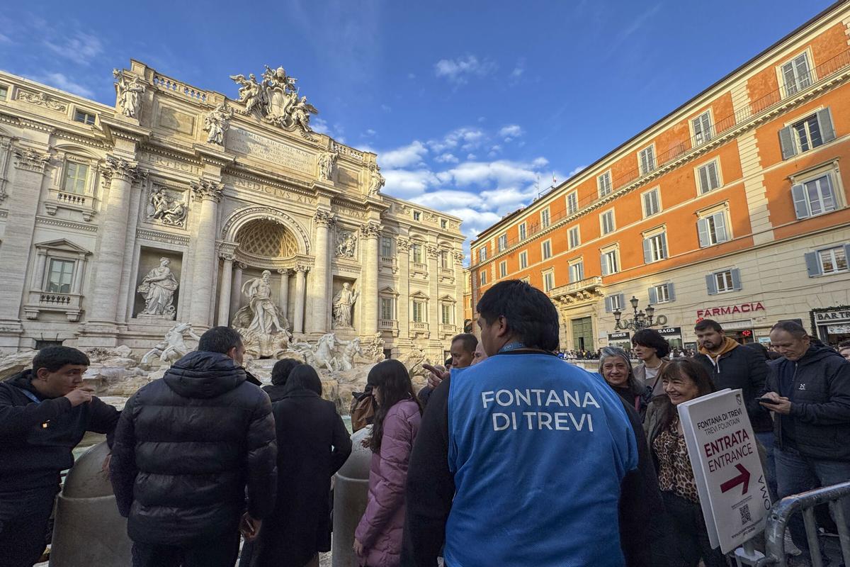 La Fontana de Trevi, en Roma. EFE/Daniel Cáceres La Fontana de Trevi, en Roma. EFE/Daniel Cáceres
