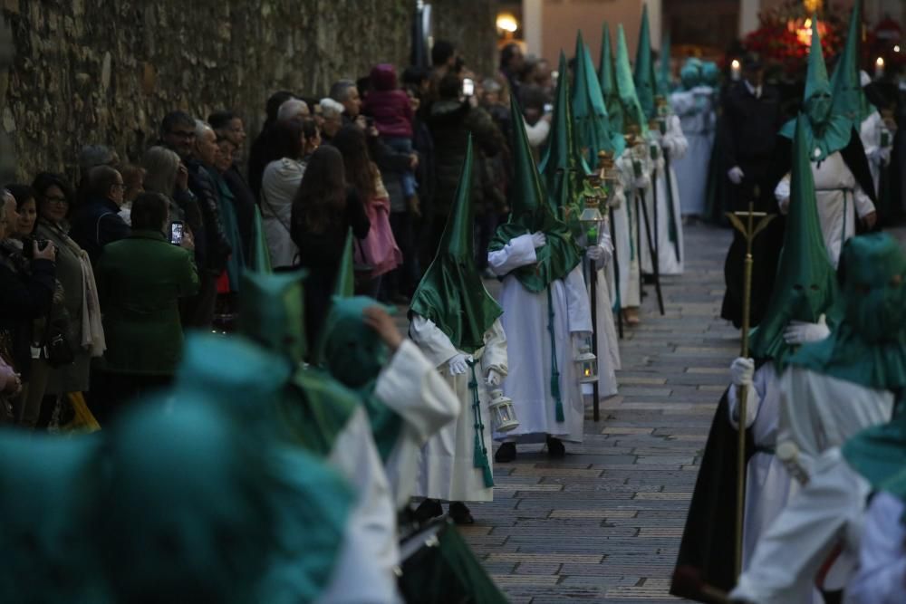 Procesión del Jesús Cautivo en la Semana Santa de Avilés