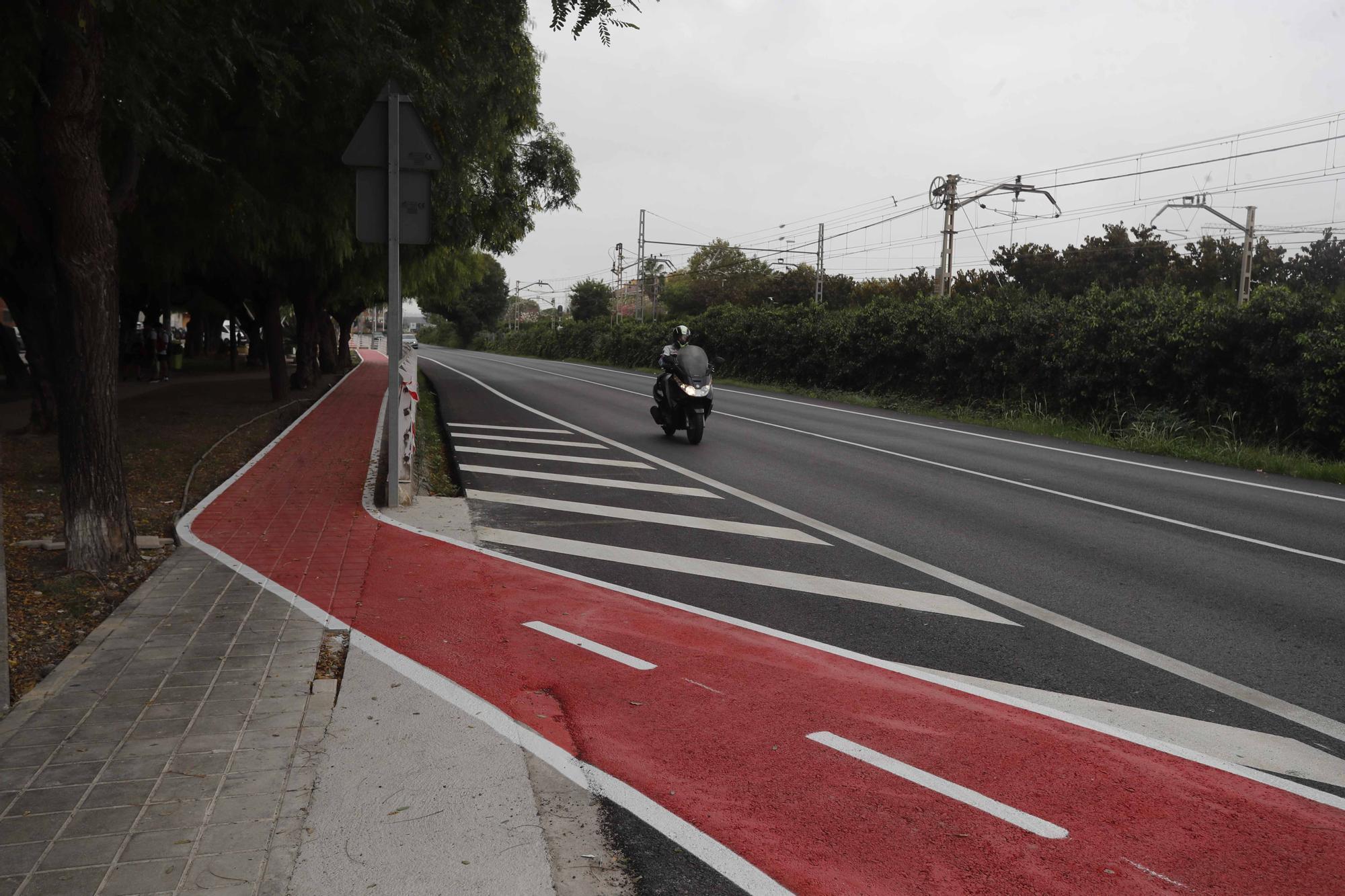 Corrección de las deficiencias del polémico carril bici de Paiporta