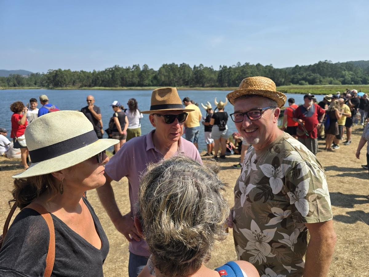 El alcalde, Xoán Castaño, y el concejal de Cultura, Raúl Gómez, en la pasada Vikinga.