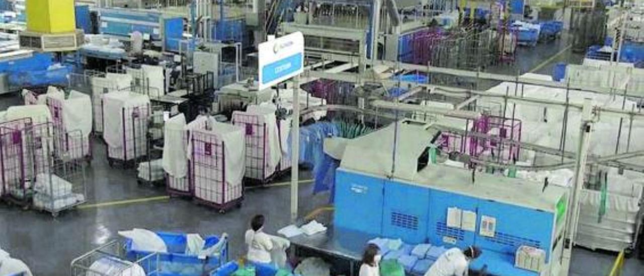 Empresa de lavandería de la Asociación Canaria de Centros Especiales de Empleo en Gran Canaria. | LP/DLP