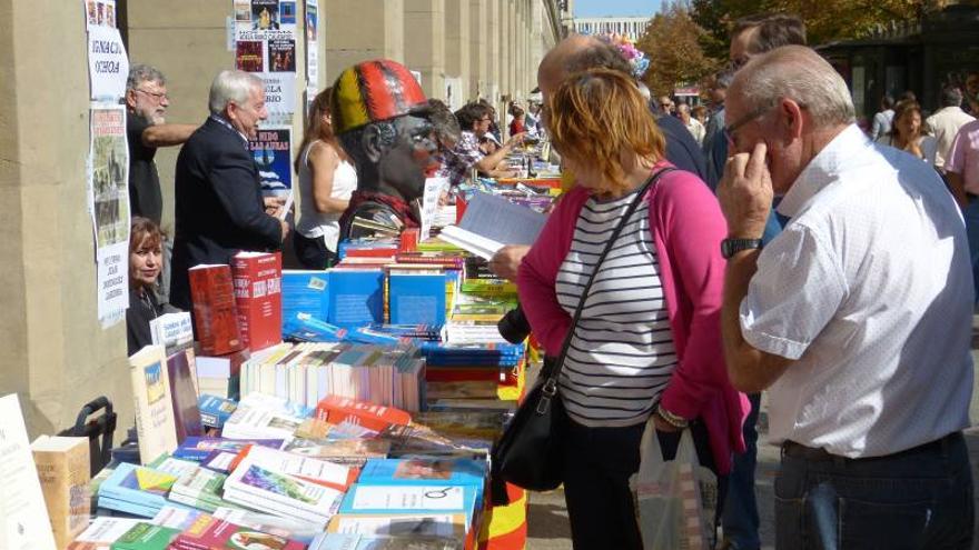 Los editores reivindican &quot;un lugar para la cultura&quot; en el Pilar