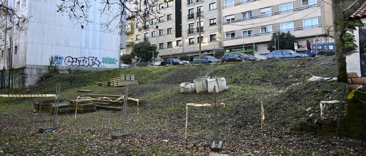 El terreno está vallado y sin obras desde febrero de 2019.