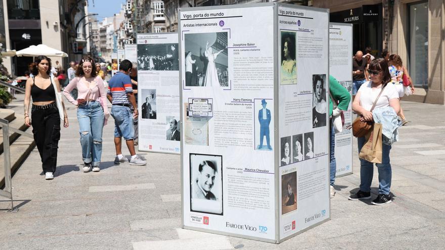La muestra de FARO “Vigo, porta do mundo” cautiva a vecinos y turistas