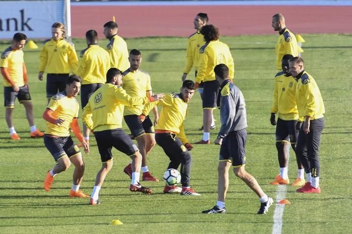 ENTRENAMIENTO DE LA UD LAS PALMAS