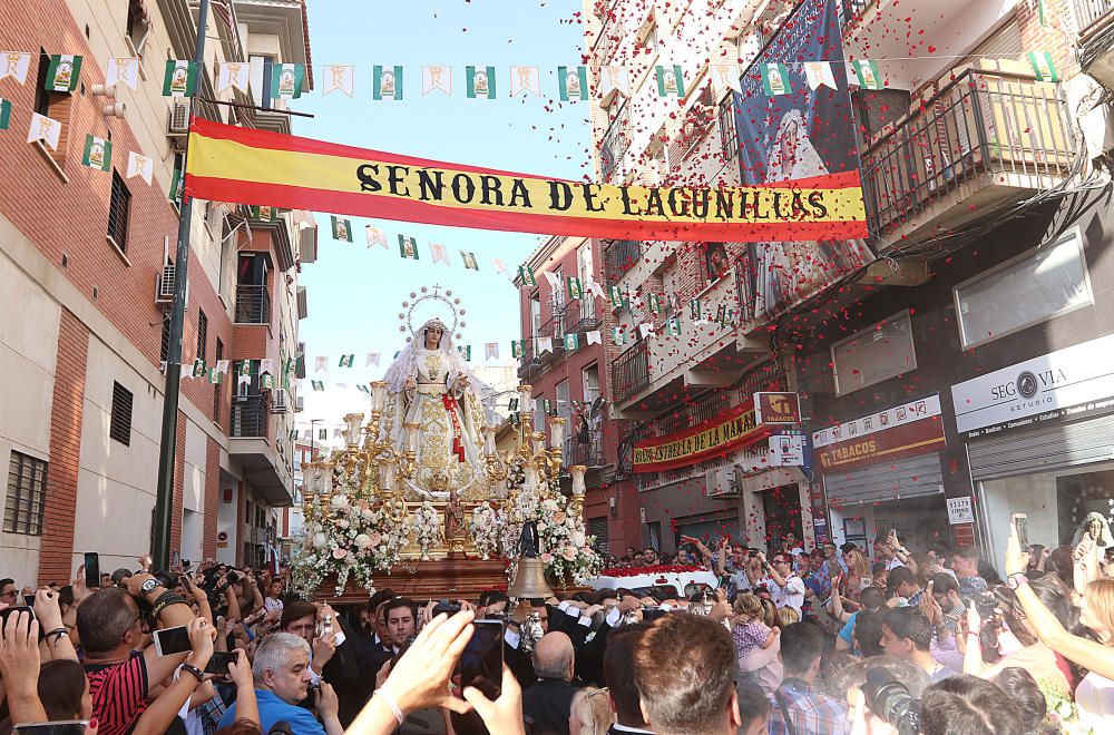 La Victoria renueva sus votos con el Rocío en Pentecostés