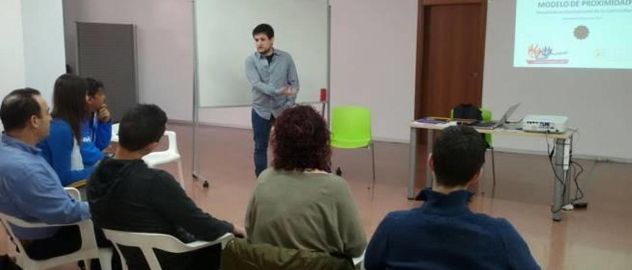 Taller impartido por Ramiro de SEER a la Policía Local.