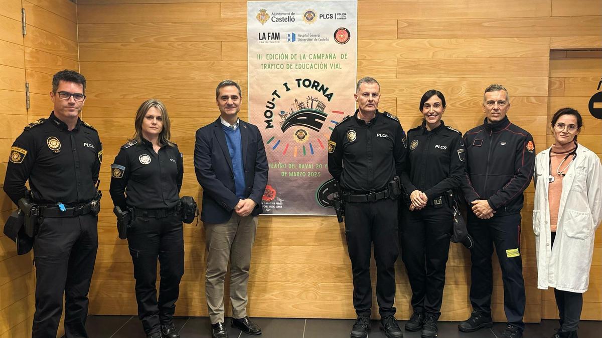 Ortolá, con los agentes que forman parte de la campaña.