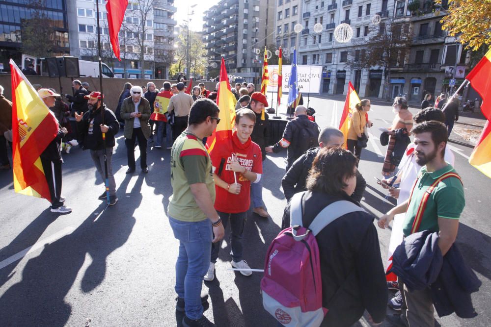 Manifestació contra la Constitució a Girona.