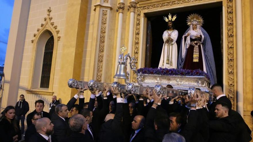 Sábado de Pasión I Traslado y Misa del Alba con Jesús Cautivo y la Virgen de la Trinidad