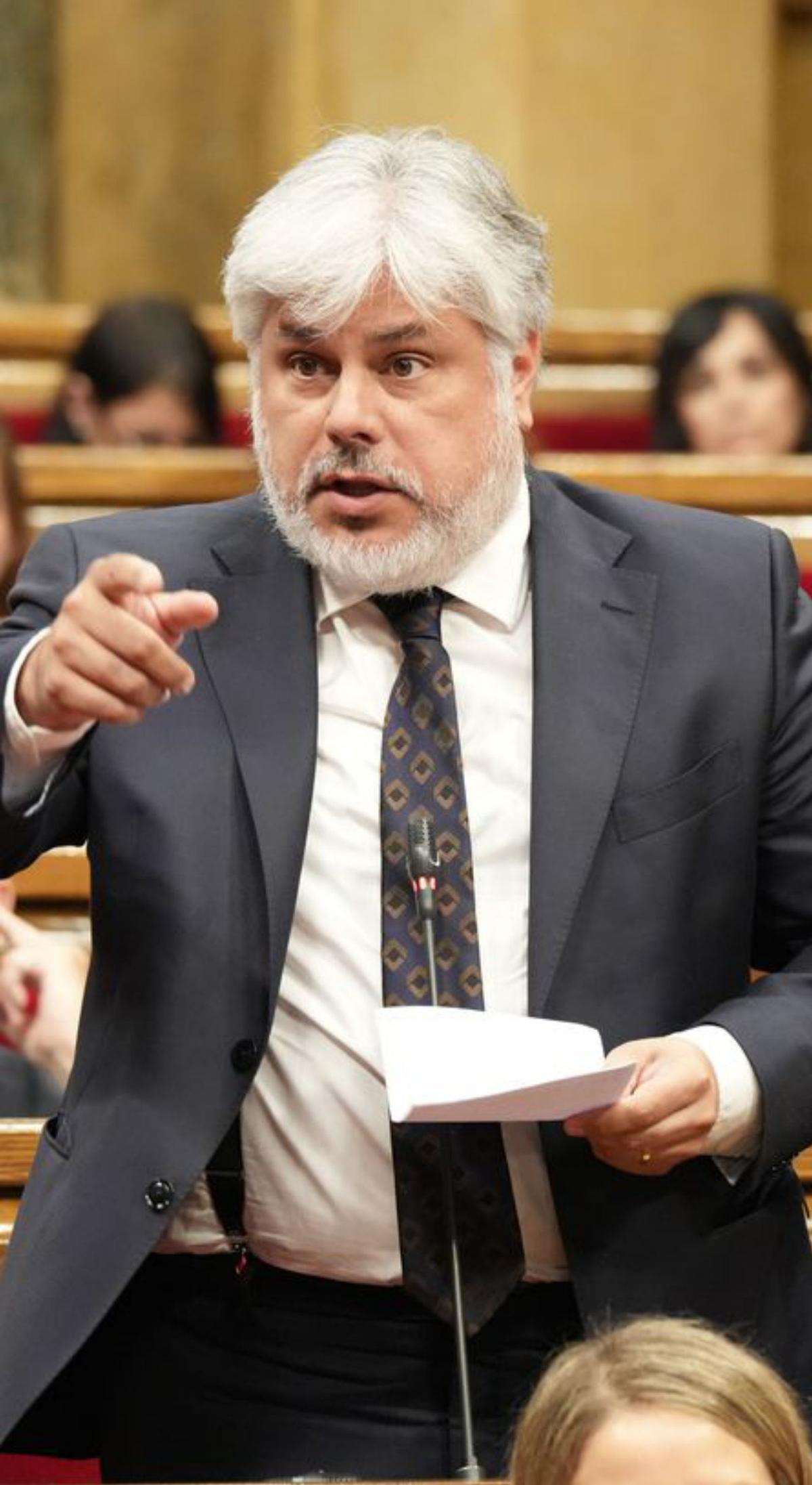 Junts demana a Illa retirar el decret que declara prioritàries les renovables Junts demana a Illa retirar el decret que declara prioritàries les renovables