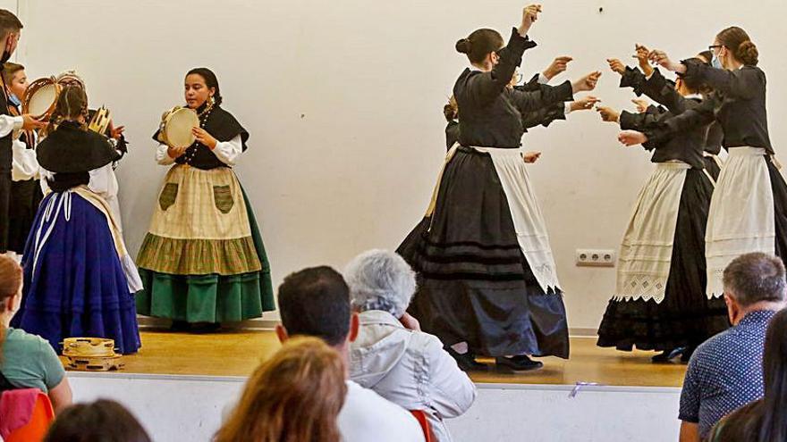 La presentación del regreso de Mar de Arousa, ayer. | // IÑAKI ABELLA