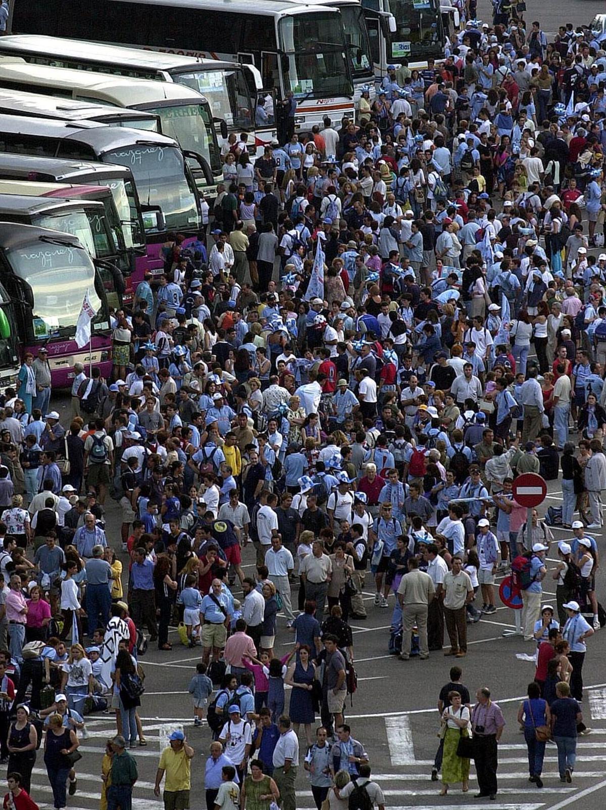 Una flota por carretera con 10.000 aficionados celestes
