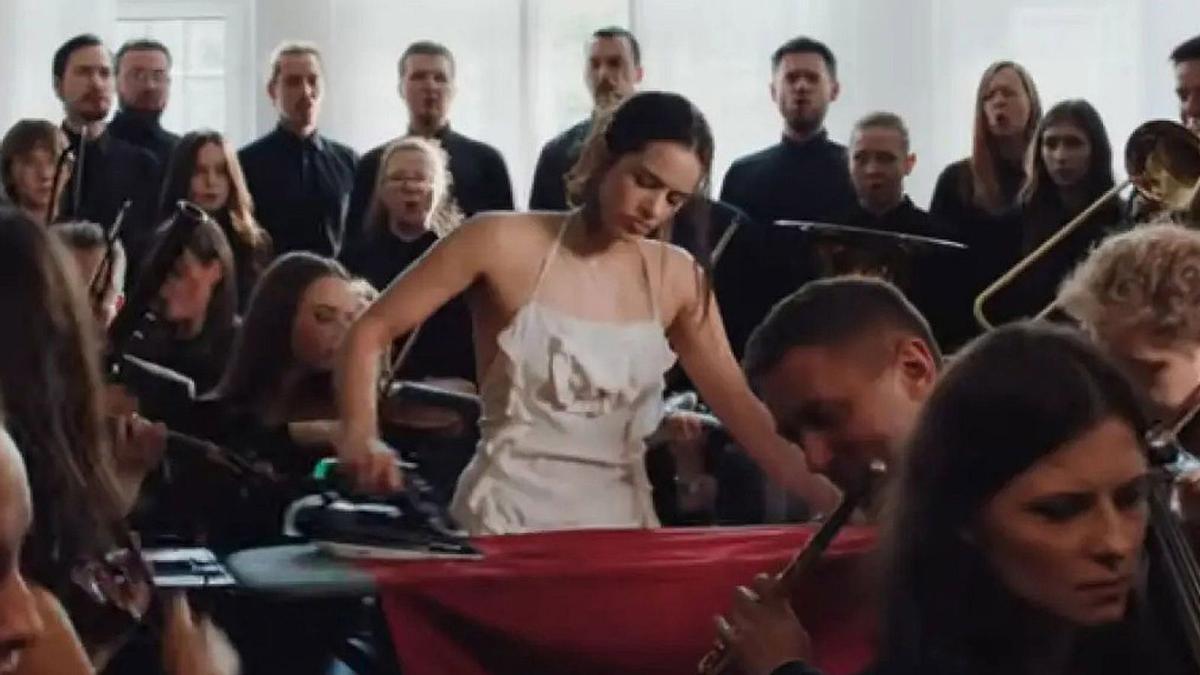 Una imatge del vídeoclip de ‘Berghain’. | A