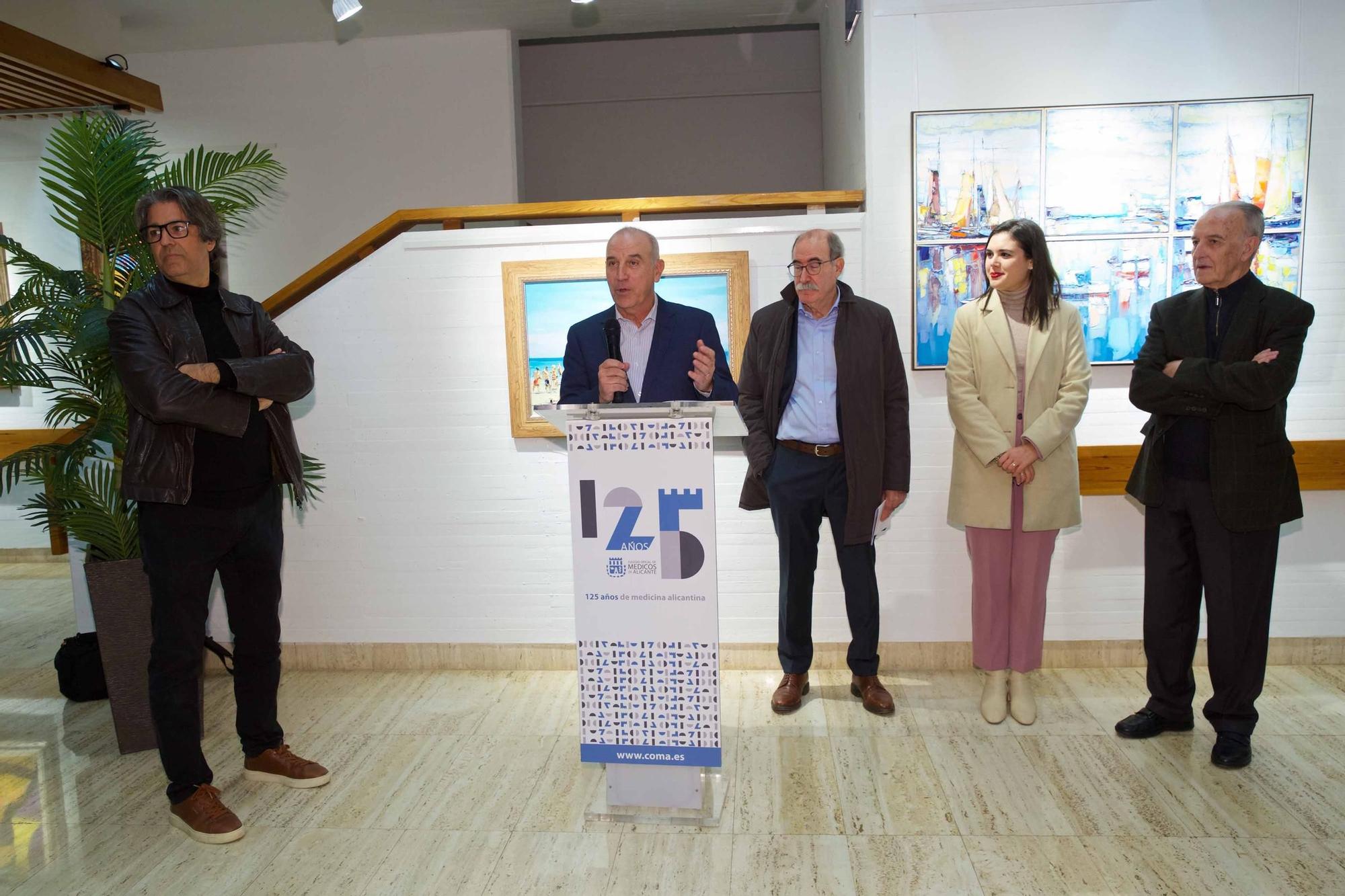 Inaugurción de la exposición sobre la última etapa del pintor Ruiz Morante en el Colegio de Médicos de Alicante