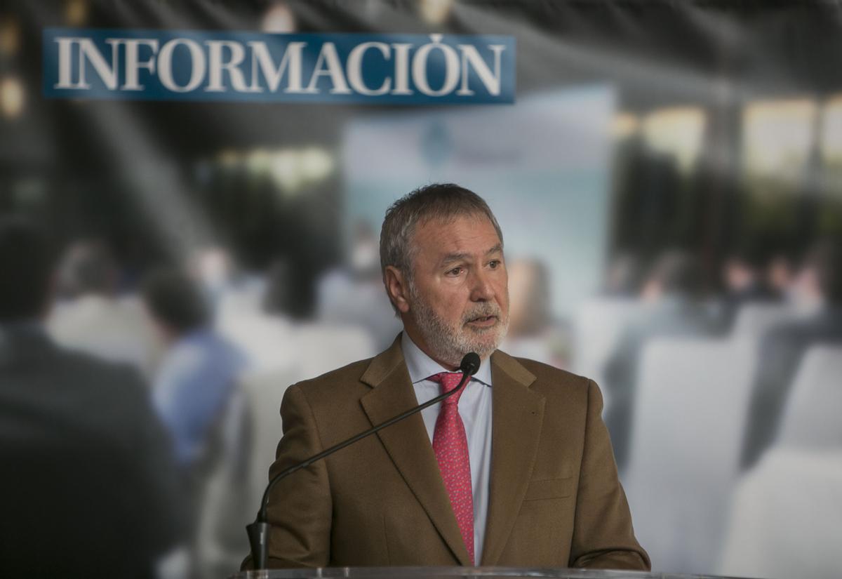 Juan Antonio Gisbert en una conferencia organizada por Bankia en el Maestral