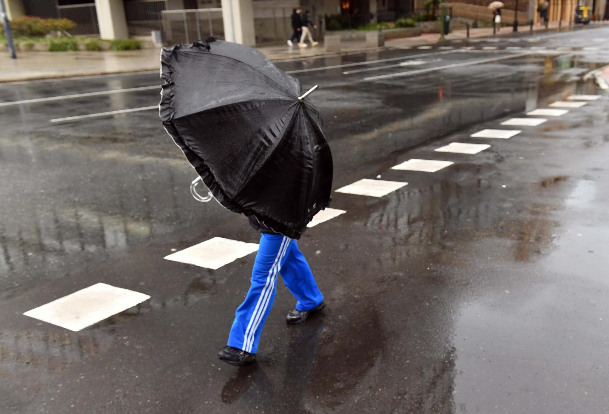 'Karim' deja en Galicia casi 300 incidencias en un día, las más frecuentes inundaciones y caídas de árboles