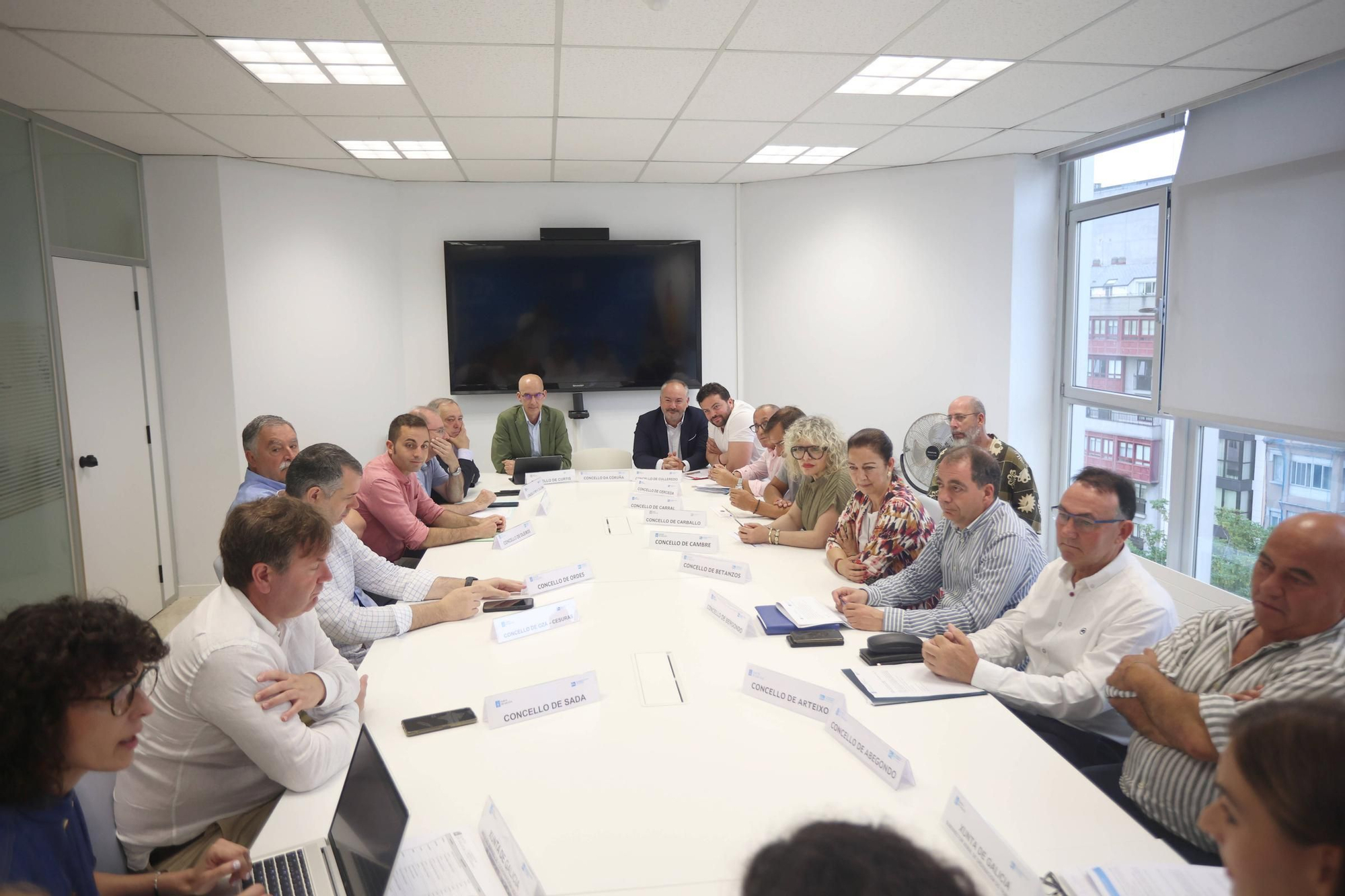 Reunión en A Coruña de la comisión de seguimiento del Área de Transporte Metropolitano