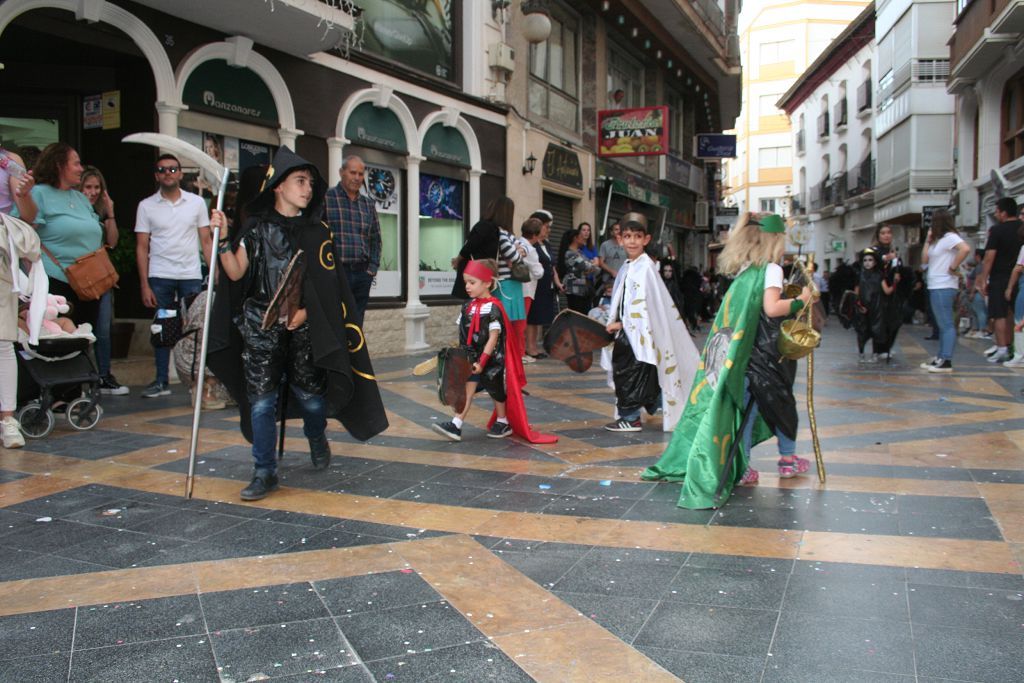 Desfiles Bíblico Pasionales de papel en Lorca