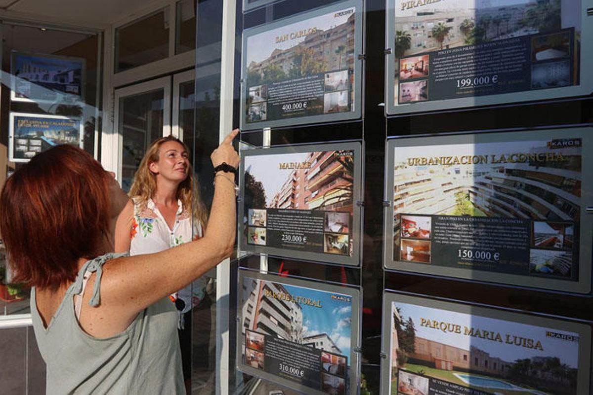 Las agencias inmobiliarias han vuelto a poblar los barrios de Málaga.