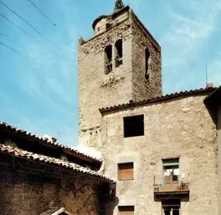 Església de Sant Llorenç: campanar nou amb els seus secrets antics