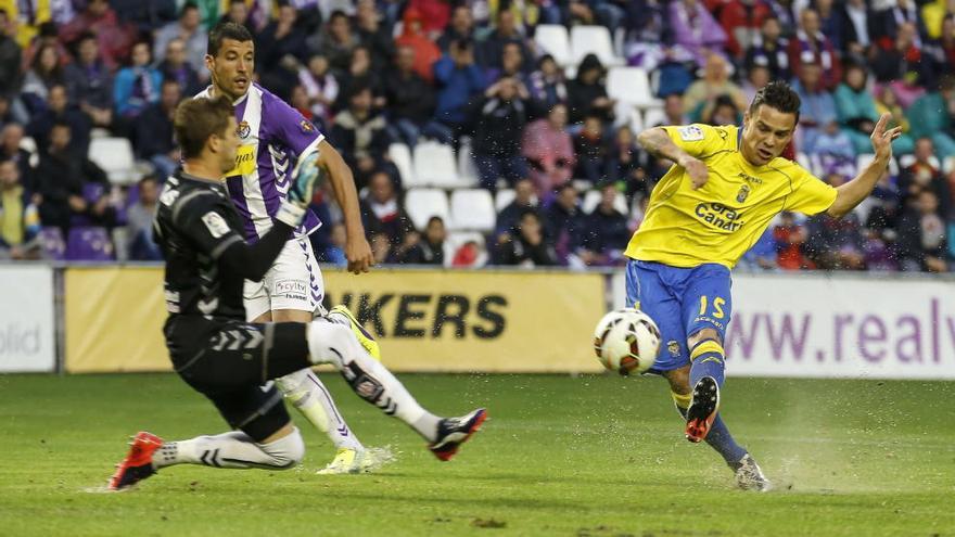 Empat entre Valladolid i Las Palmas